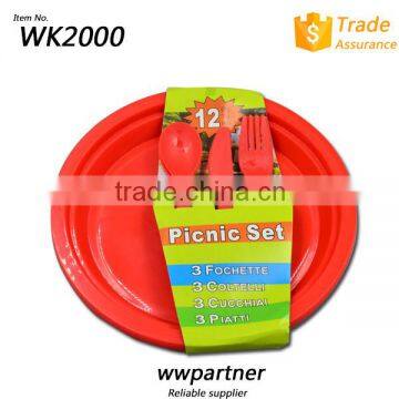 High Quality Plastic Picnic Tableware Set of 16 for Sale photo-4