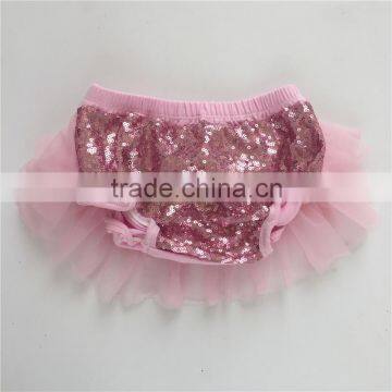 Popular in USA baby clothing wholesale cotton baby bloomers with chiffon ruffle