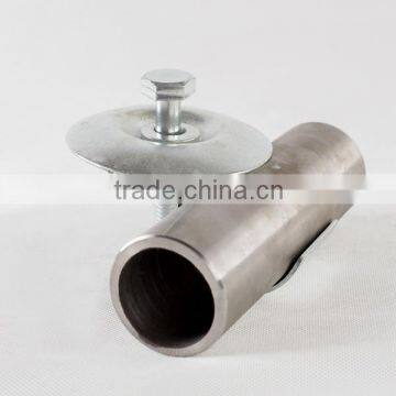 Limpet Clip Used to Hold Down Scaffold Boards in Exposed Areas photo-4