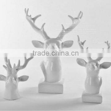 Porcelain reindeer head wall decoration