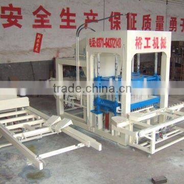 Unique design-- Concrete brick forming machine