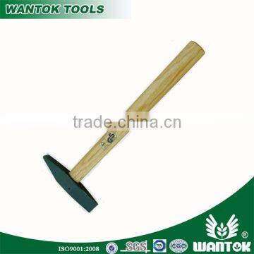 CN301 British type chipping hammer with wooden handle