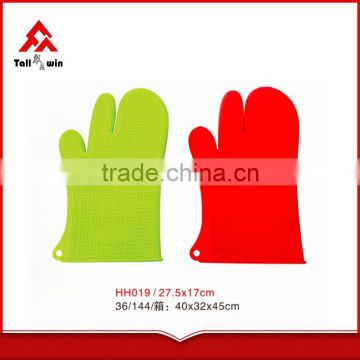 Heat Resistance POLYESTER oven mitts,cotton glove,kitchen gadgets