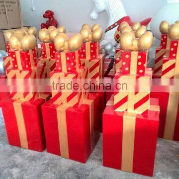 Outdoor FRP Christmas Gift Box Stack photo-6