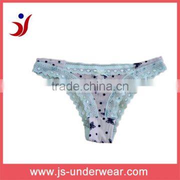 new design customized pattern pink print brief with lace for teen girl made in China (accept OEM)