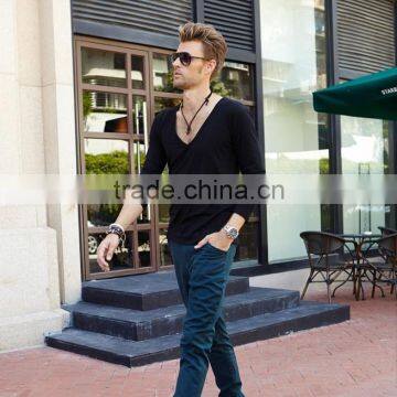 Custom 100% cotton black basics v-neck t-shirt for man