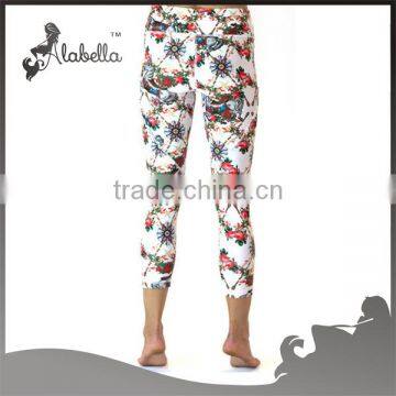 New fashion design yoga capri tight printed floral yoga capri for women