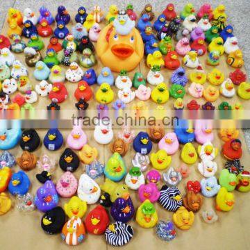 Wholesale Promotional Rubber Duck With Logo Imprint , Baby Bath Plastic Duck Toy , Floating Vinyl Duck photo-2