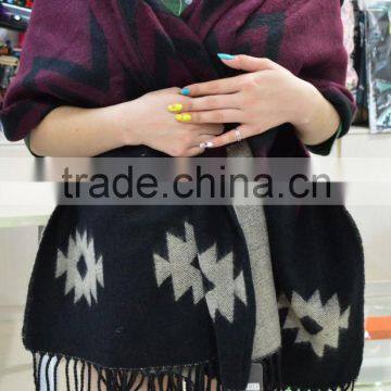 2017 Winter the Latest Knitted Acrylic Lady New Stole With Cap photo-5