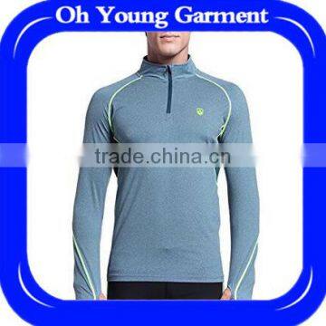 Wholesale men athletic long sleeve muscle fit black t shirt custom gold logo soft t shirt