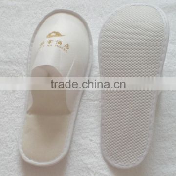 Wholesales logo customized hotel disposable slippers