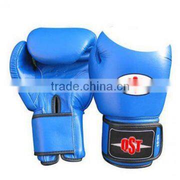 Professional Boxing Gloves Injection Mold Foam Padding