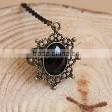 Jewelry Lace Bracelet With One Chain Ring photo-6