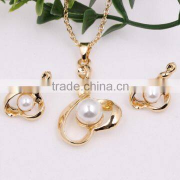 Fashion Costume Jewellry Heart Shaped Gold Faux Pearl Necklace Earrings Wedding Jewelry Set