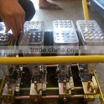 2016 Top Selling Manual Vegetable&fruit Seeder Machine photo-4