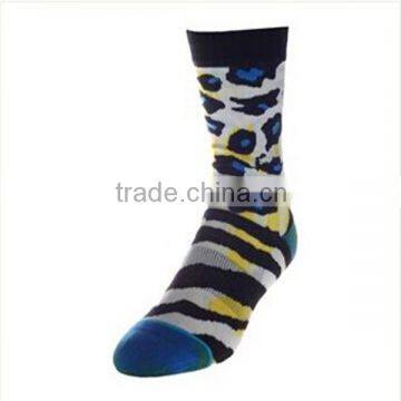 2014 new trendy custom design custom warm fuzzy socks