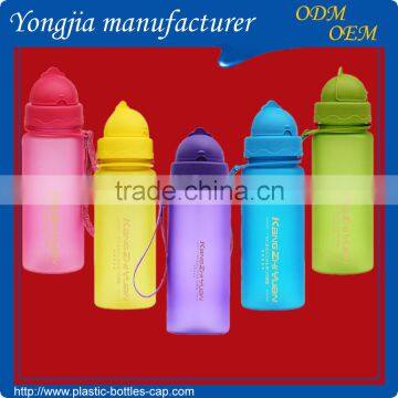 Customized logo promotional gift 400ml cup plastic cartoon sports bottle for kids