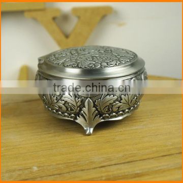 New! Rounded corners and elegant delicate carved jewelry box jewelry box Valentine 2709S-P