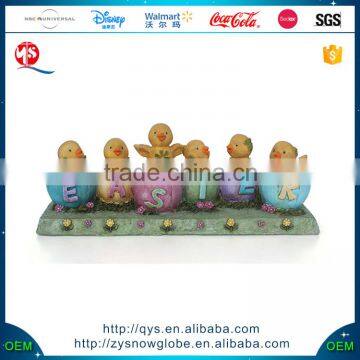 New Design Gift Yellow Ducks Figurine with Decoration Yellow Duck Toy