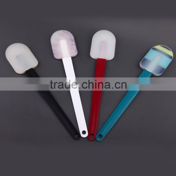 FDA/LFGB Different Color Good Quality Stainless Steel Handle Heavy Gauge Silicone Spatula