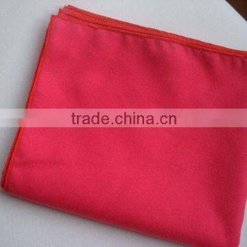 Fushia color microfiber sueded bath towel