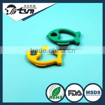 OEM Available Lovely Fish Shape Silicone Baby Teether Animal