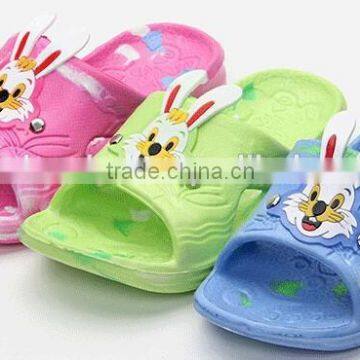 2015 new fashion casual summers latest design boys and girls kids eva animal slippers