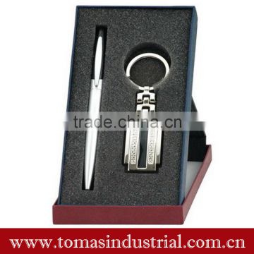 2016Guangzhou hot selling popular pen keychain set