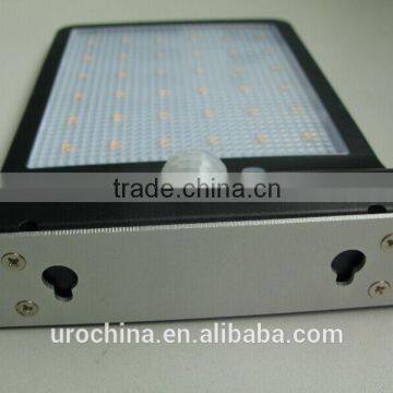 IP65 3.8w Outdoor Solar Solar Lamp With Lithium Battery photo-2
