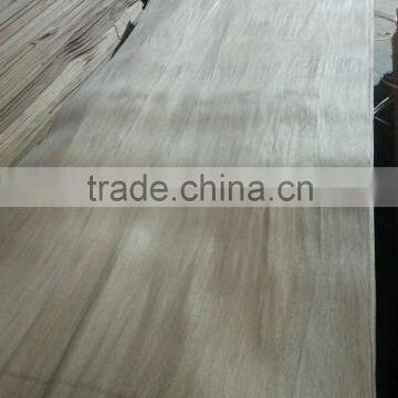 1300X2500mm 0.3mm Engineered veneer Gurjan color sliced wood veneer