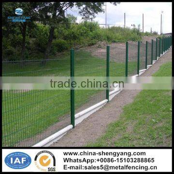 2m*1.5m welded wire fence panels with PVC coated and peach post