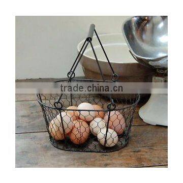 Oval Wire Baskets Garlic Fruit Storage Rustic Trugs Wood Handle Eggs Basket
