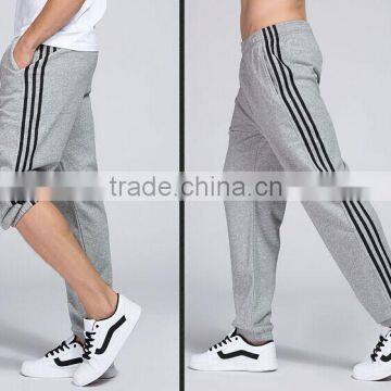 Hot Sale Customize Cheap Mens Design 100%cotton Sports Wear Track Pants photo-3