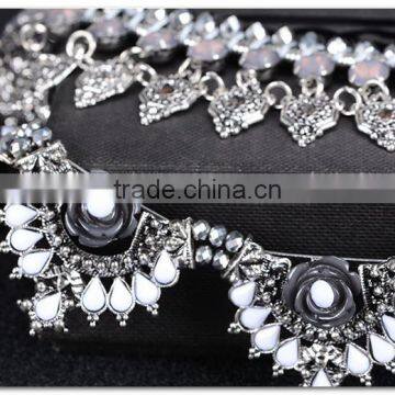 Europe Big Exaggerated Reaationary Necklace photo-4