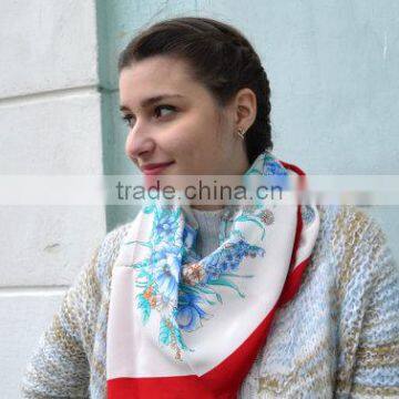 SSS83 Vintage Silk Scarf, Floral Print, 70s Flower Silk Scarf, Vintage Designer Scarf, , Large French Scarf photo-2