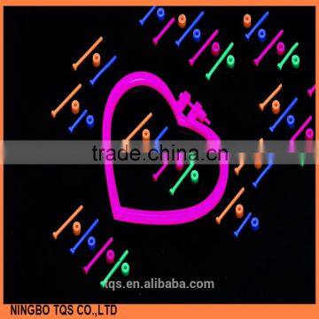 Colorful Plastic Heart Design Hand Embroidery Cross Stitch Hoops photo-6