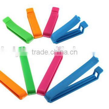 Plastic seal clips for food bag