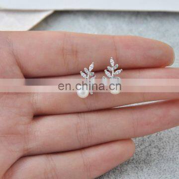 Leaf Earring with Zircon 925 Sterling Silver Stud Earrings Freshwater Pearl Earrings