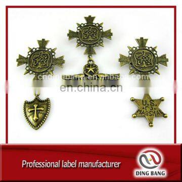 Hot Sale Wholesale Cheap Various Design Custom Promotion Bronze Souvenir Ancient UAE Badge