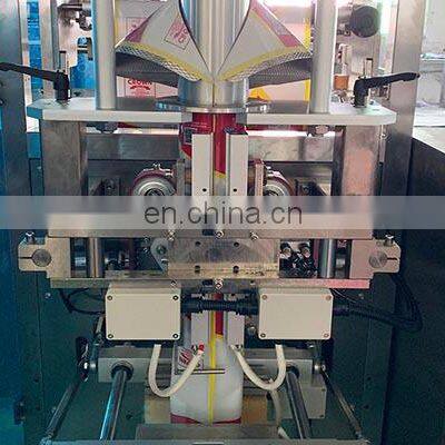 High-accuracy 1kg Liquid Filling and Packaging Machine Furit Juice Filling and Sealing Machine photo-4