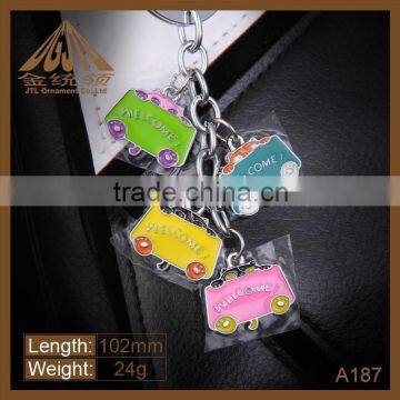 2014 hot selling fashion racing car key chain