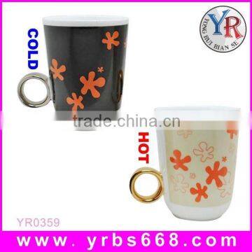 Best Quality V Shape Bone China Mug Color Changing Mug With Lid photo-3
