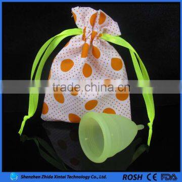 GuangDong manufacture wholesale with colorful cotton bags best selling medical menstrual cup