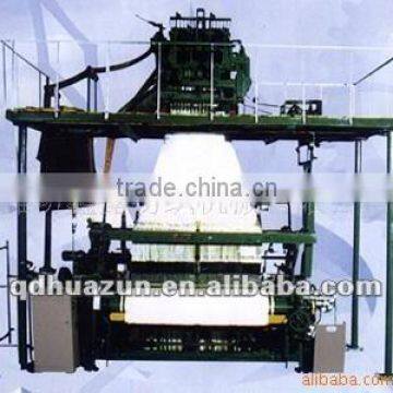 water jet shuttlessless looms
