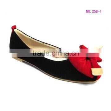 fashion style lady flat shoe with flower toe