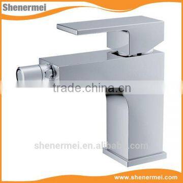 2015 single lever square bidet faucet