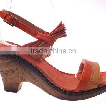 Chunky heel women platform sandals with soft mark-thread sole