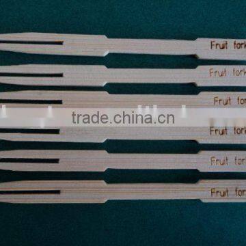 beautiful and practical bamboo fruit fork