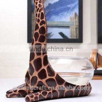 Resin Giraffe Shaped Fancy Circular Fish Tank photo-2