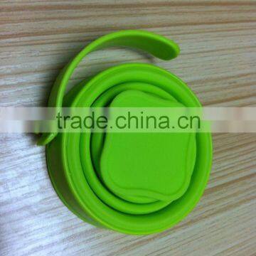 promotional gift/ multi-fonction collapsible silicone cup